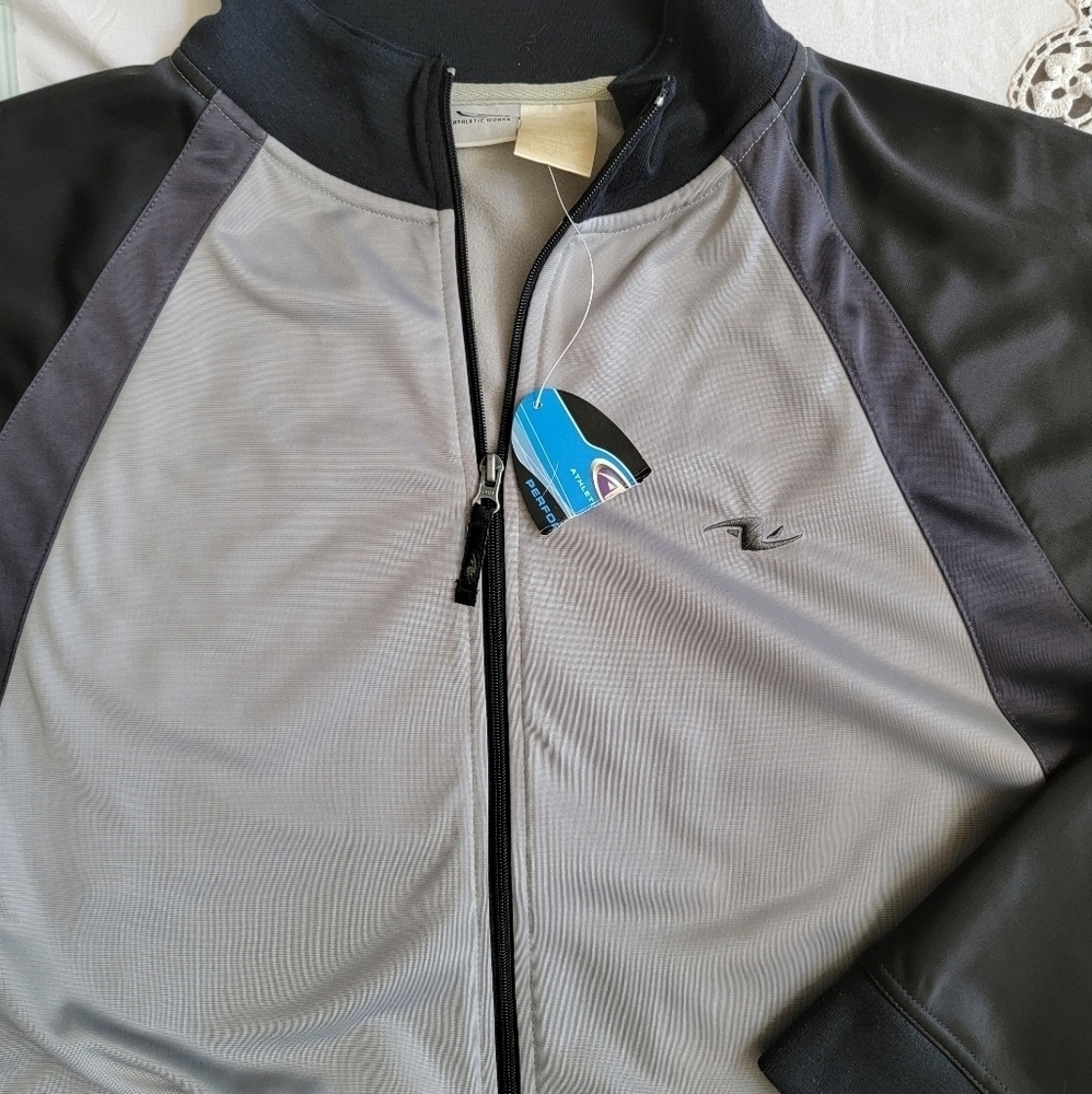 𝅺ATHLETIC Works jacket